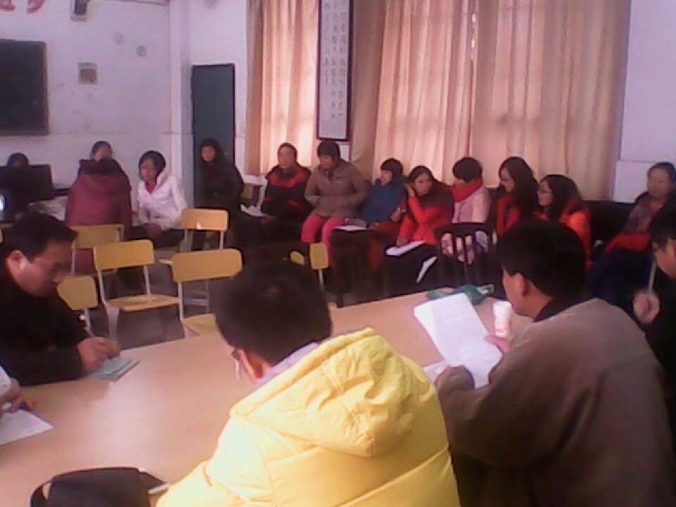 ʮ���У���һ��ʵ����ƪϵ�б�������һ���տ�����ְ��